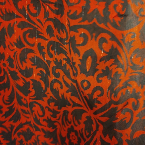 Torrid Crinkle Chiffon Peasant Blouse- Fleur Pattern - Picture 3 of 7